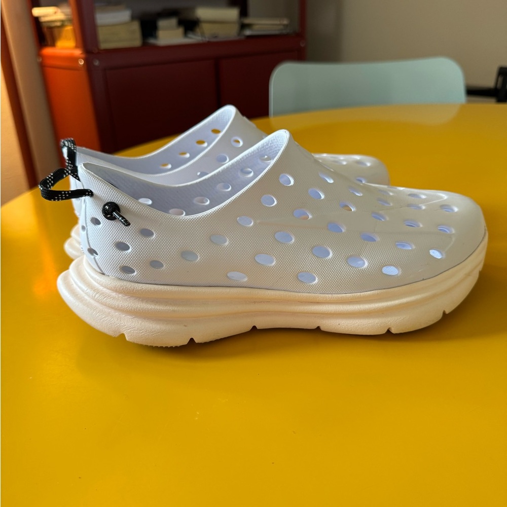 KANE Revive Active Recovery Shoe